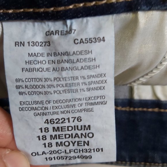 NWOT Lee Womens Regular Fit Chino Walkshort jeans - Picture 7 of 8